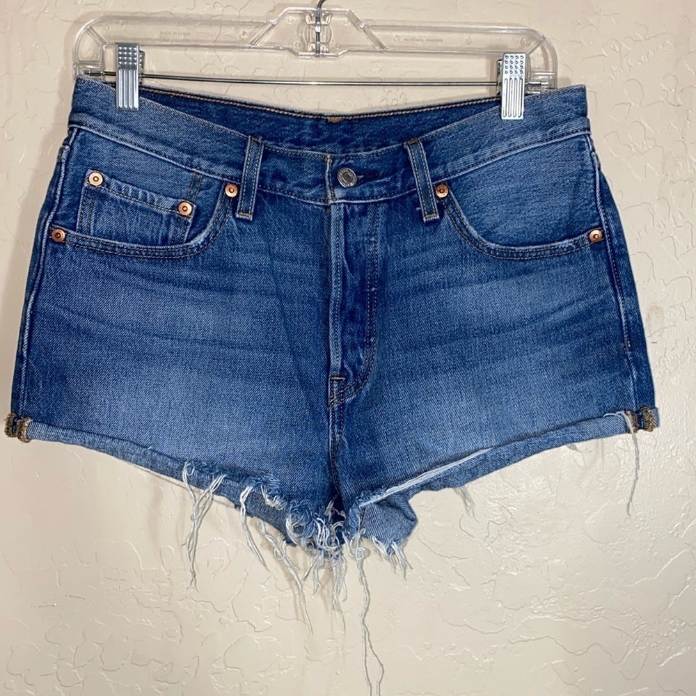 Levi’s 501 jean shorts